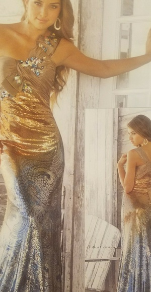 Prom Dress - Picture 2 of 2